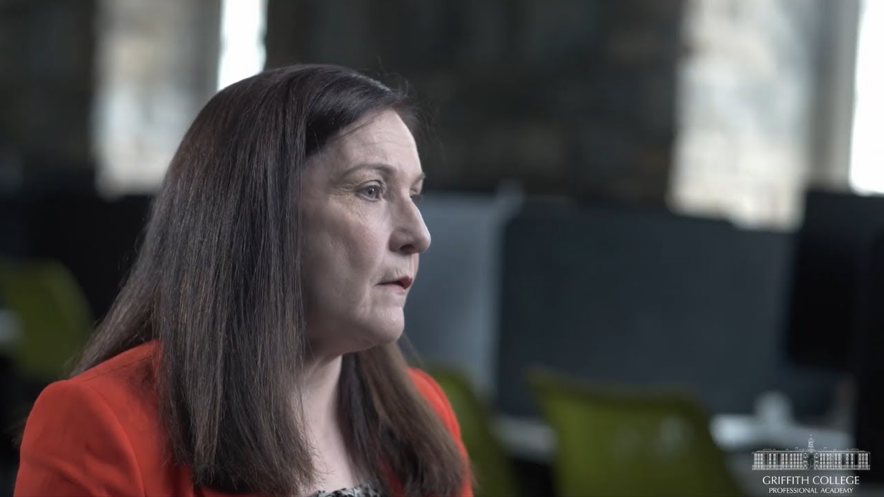 Preview image for the external video "CompTIA A+ - Eithne Hogan".