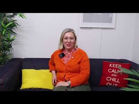 Preview image for the external video "Graphic Communication Design".