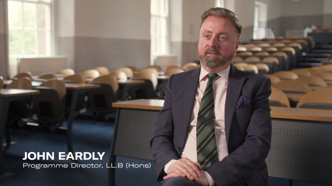 Preview image for the external video "Griffith College Dublin | Law Faculty (LLB)".