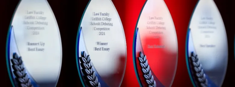 LAW SCHOOLS DEBATING