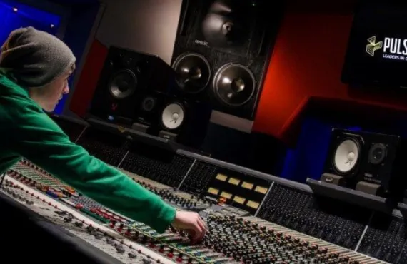 pulse music composition