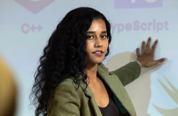 girl giving presentation