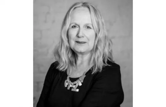 Dr Annie Doona
