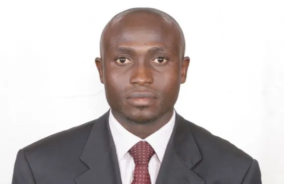 Griffith alum Simon Mulati