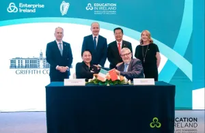 Professor Hegarty Marks 30 Years of Engagement with China