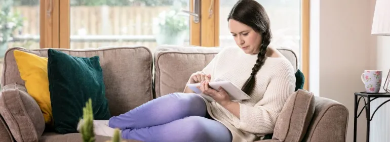 Blended learning student participating in class from home