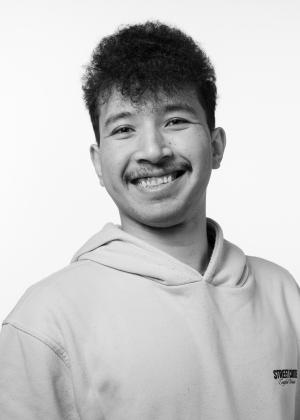 a person posing for the camera