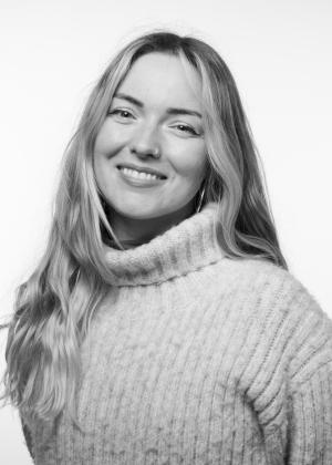 a close up of a person