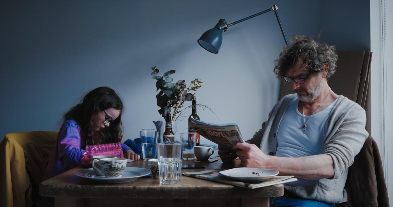 Sophie Cooke and Antony Murphy  on set 