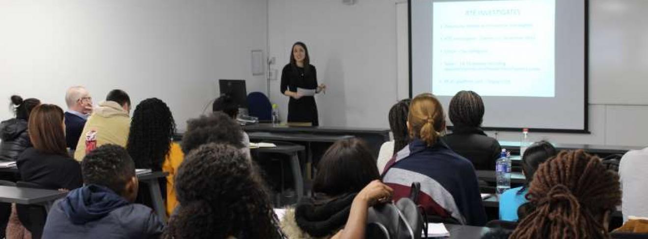 Aoife Hegarty speaks with Griffith College journalism students